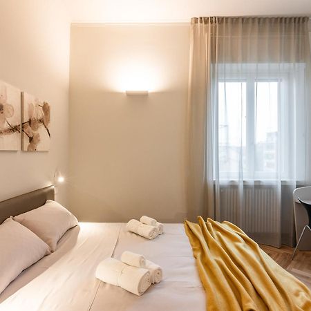 Elegant Design ApartmentDuomo-NavigliA/C E Wi-Fi Милан Экстерьер фото