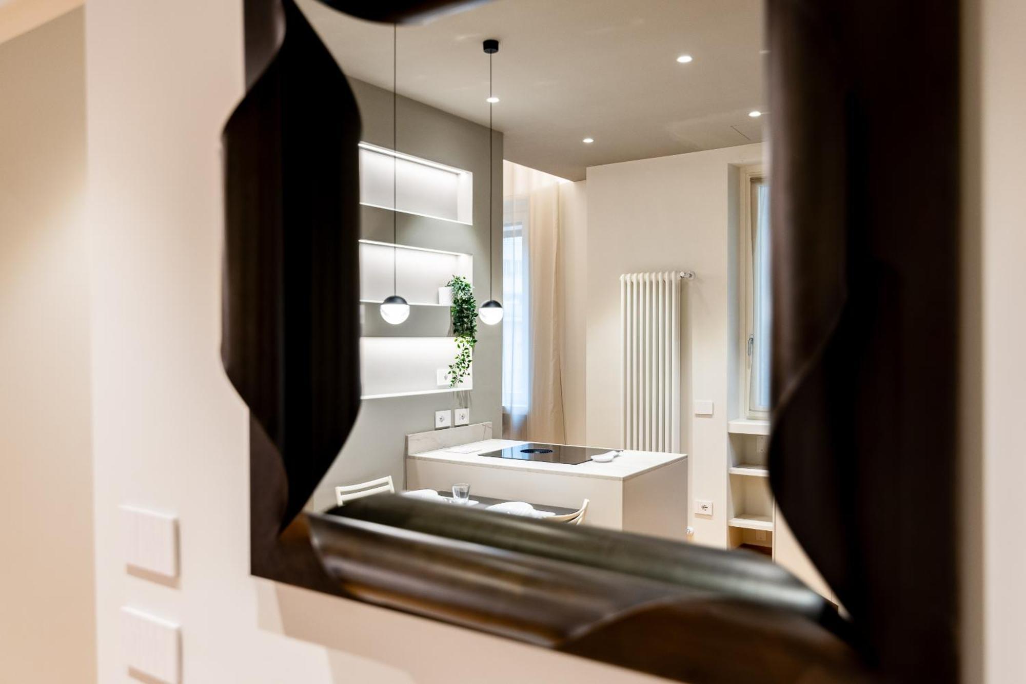 Elegant Design ApartmentDuomo-NavigliA/C E Wi-Fi Милан Экстерьер фото