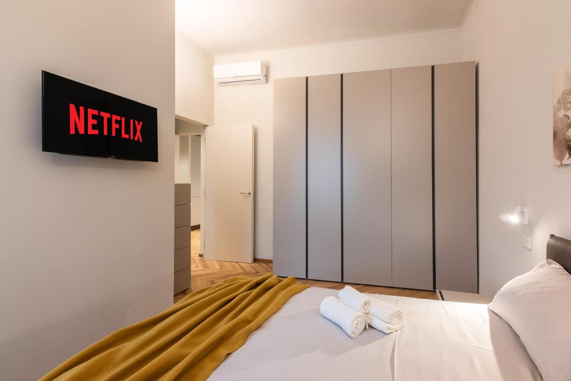 Elegant Design ApartmentDuomo-NavigliA/C E Wi-Fi Милан Экстерьер фото