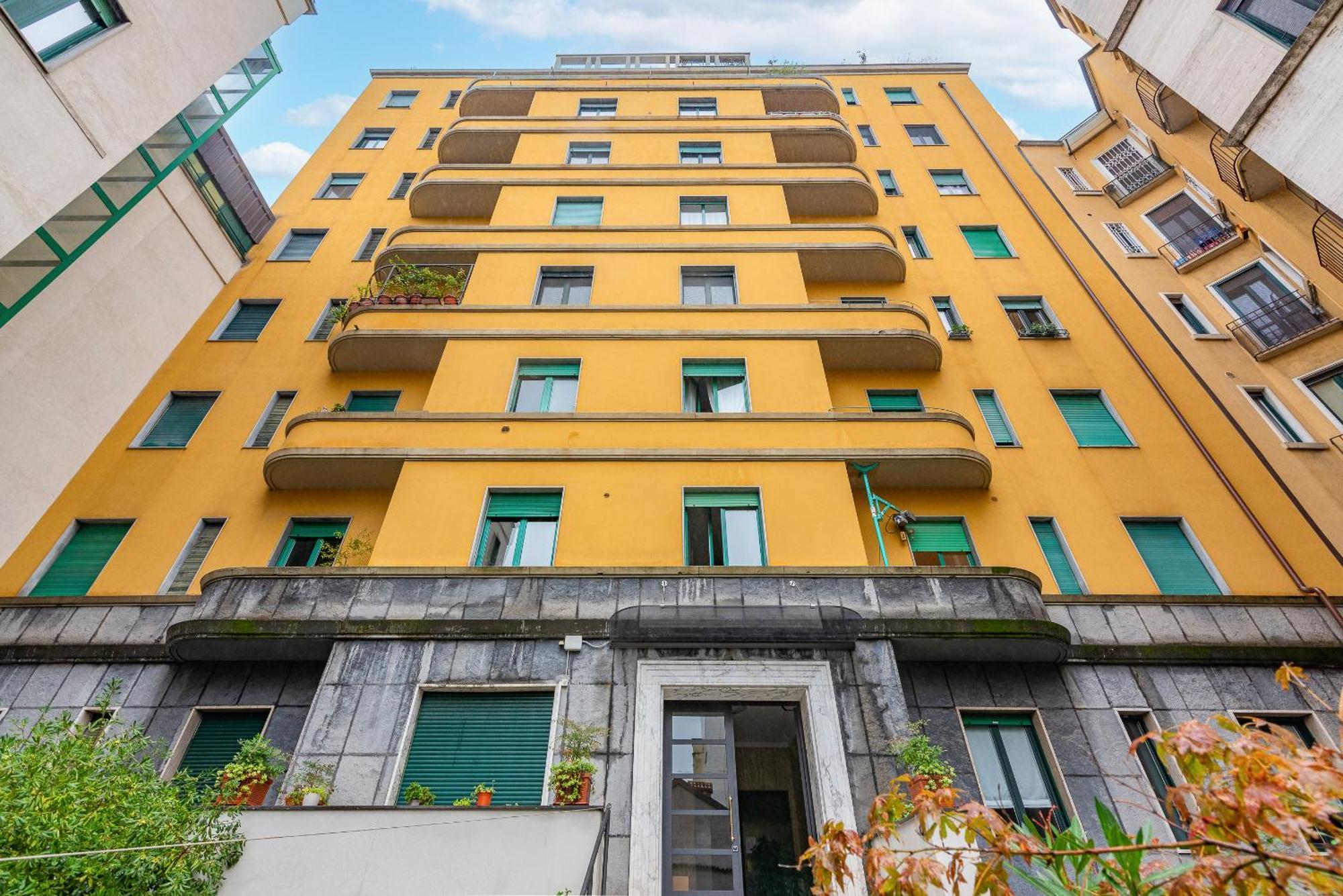 Elegant Design ApartmentDuomo-NavigliA/C E Wi-Fi Милан Экстерьер фото